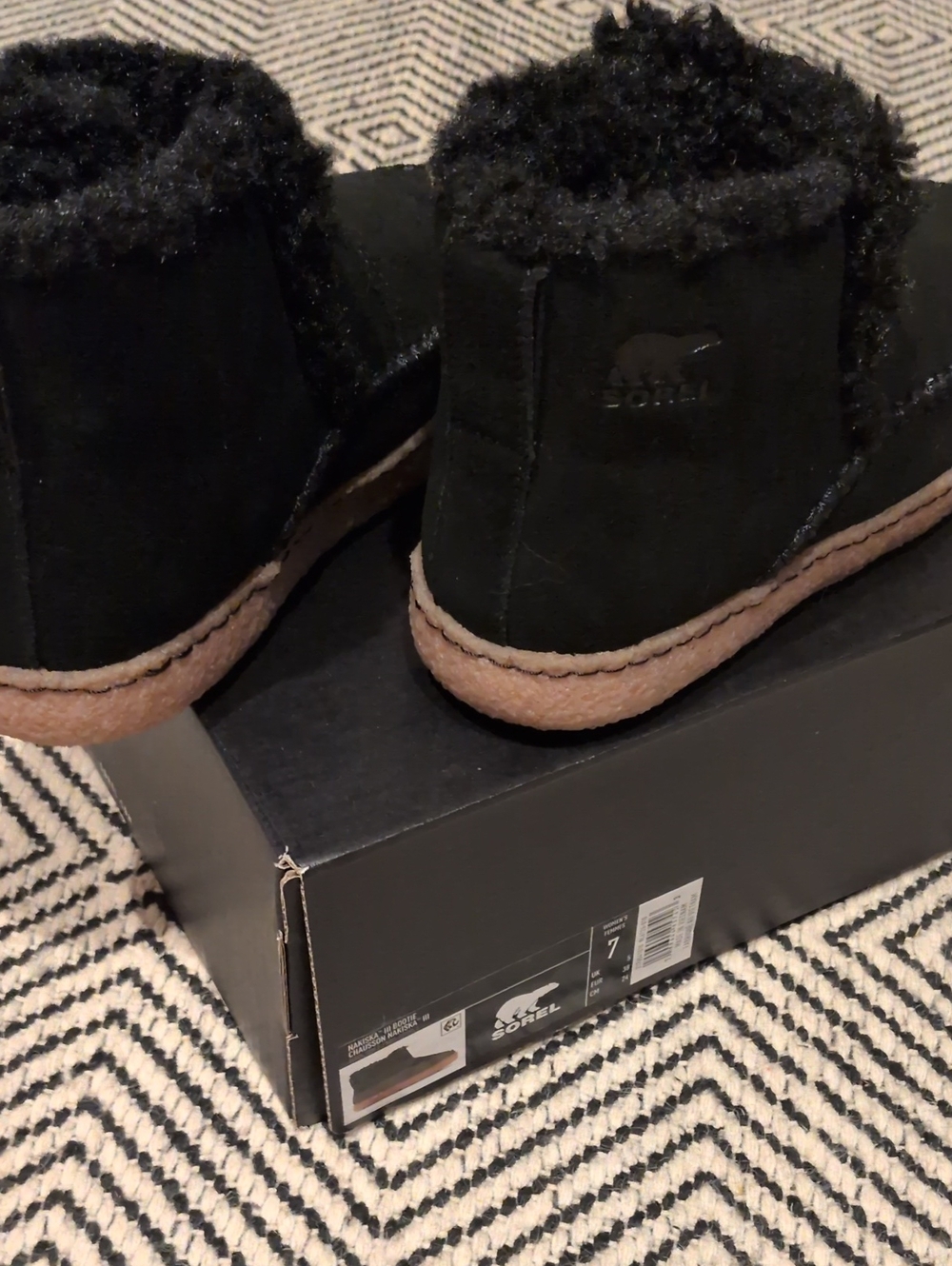 Sorel Nakiska III Booties In Black Suede